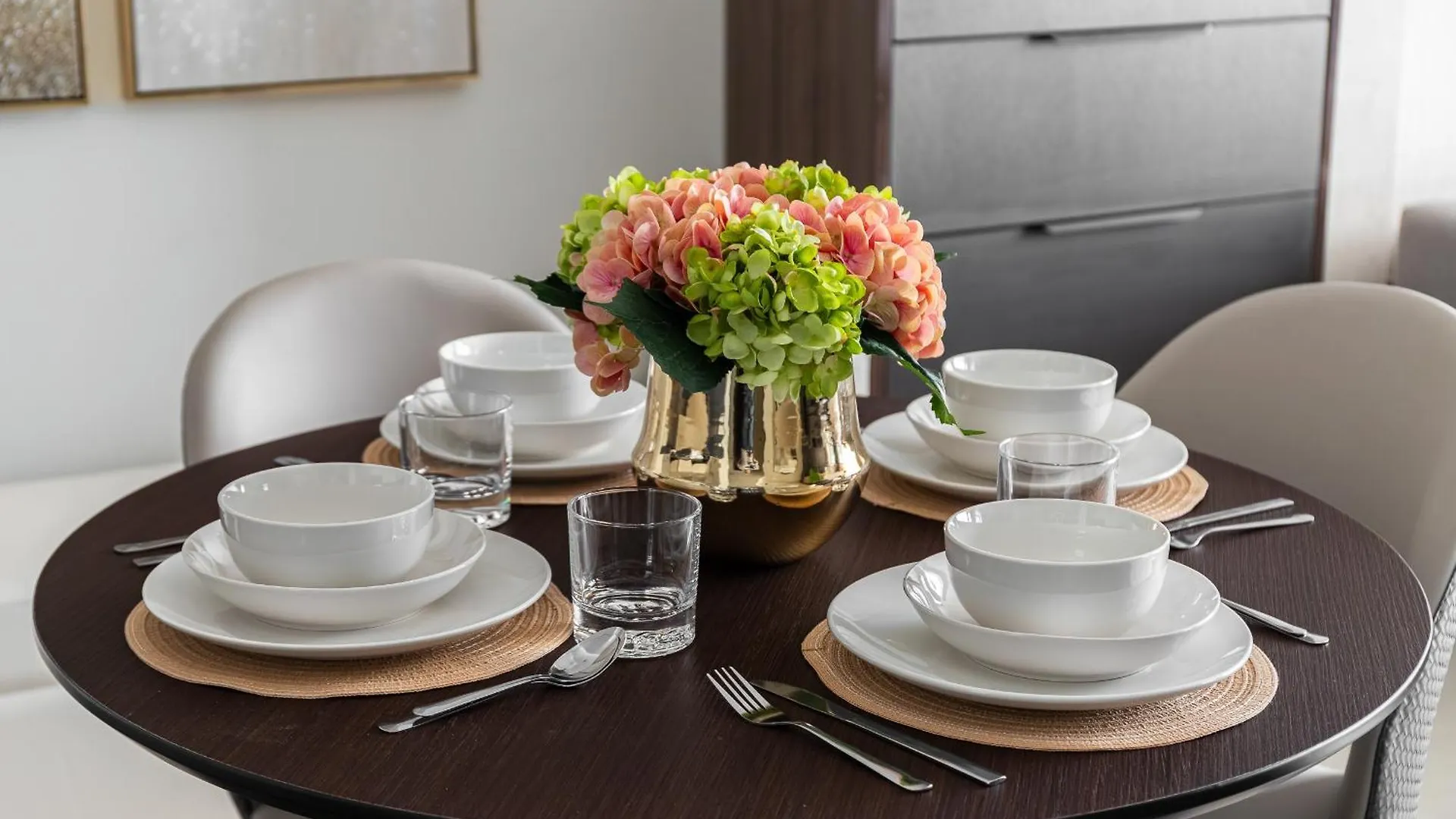 Simply Comfort Apartments At Nobles Tower Luxury Burj View Dubaj 0*,  Egyesült Arab Emírségek